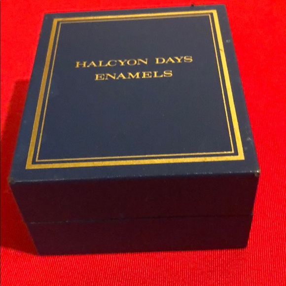 🟡 HALYCON DAYS ENAMEL BOX: YR 2000 - Picture 3 of 5